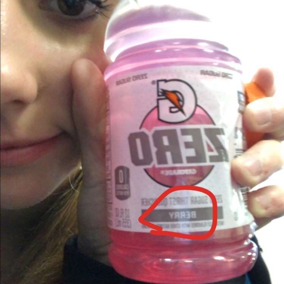 Meet your Posher, Paige - Picture 1 of 1